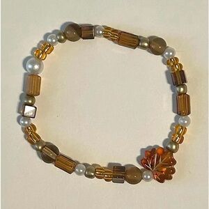 Handmade leaf bracelet